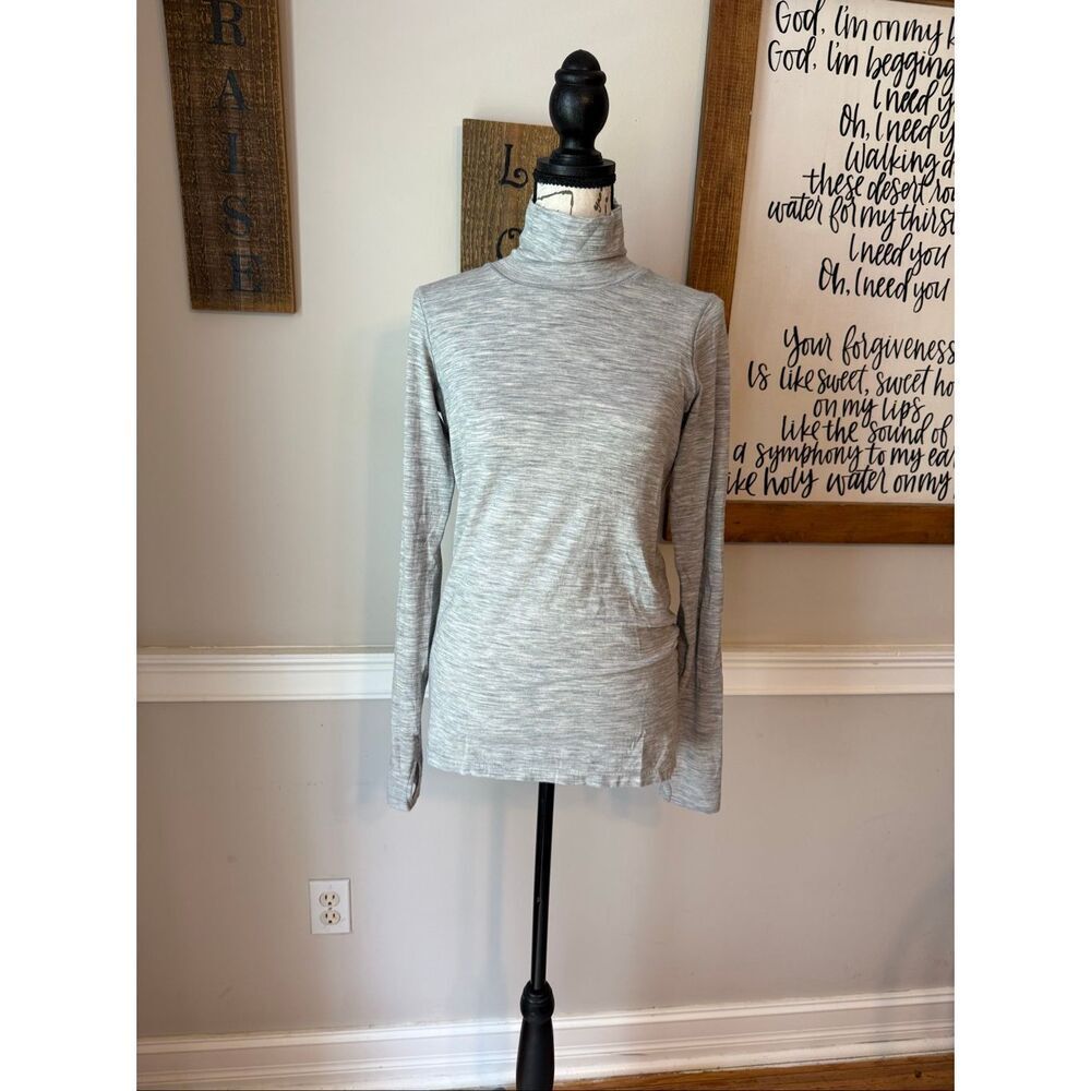 Athleta Womens Wool Blend Athletic Thumbholes Turtleneck Top Heather Gray Medium
